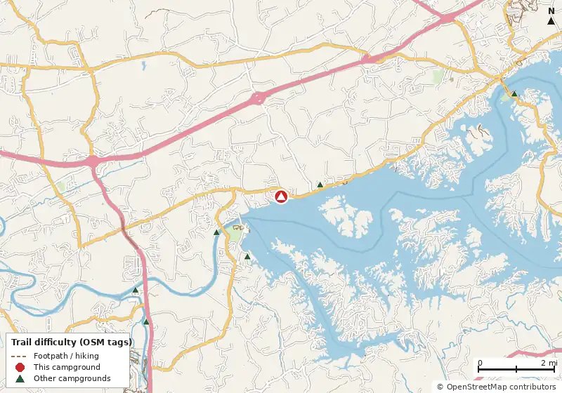 Map of roads, water and trails within about 5 miles of Anchor Down RV Resort