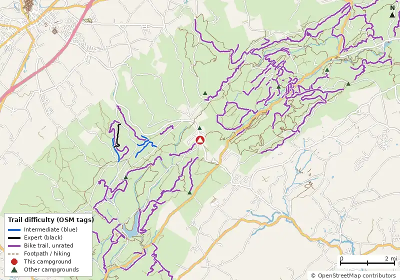 Map of roads, water and trails within about 5 miles of Big Flat Parking Lot, with bike trails colored by their OpenStreetMap difficulty tags