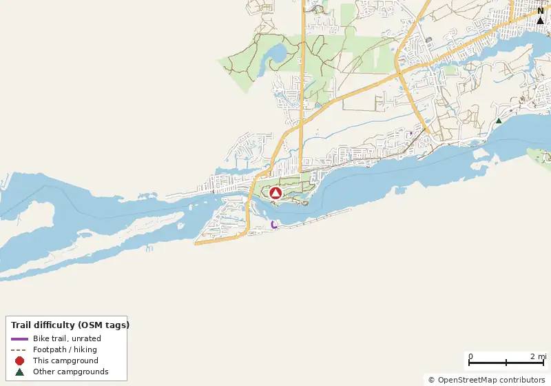 Map of roads, water and trails within about 5 miles of Big Lagoon State Park Campground, with bike trails colored by their OpenStreetMap difficulty tags