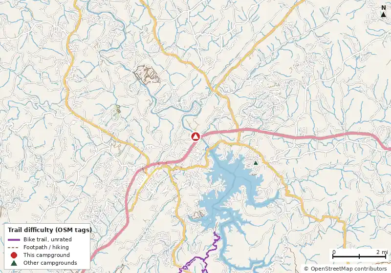Map of roads, water and trails within about 5 miles of Blue Ridge / Toccoa River KOA Holiday, with bike trails colored by their OpenStreetMap difficulty tags