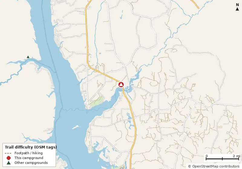 Map of roads, water and trails within about 5 miles of Bluff Creek Campground