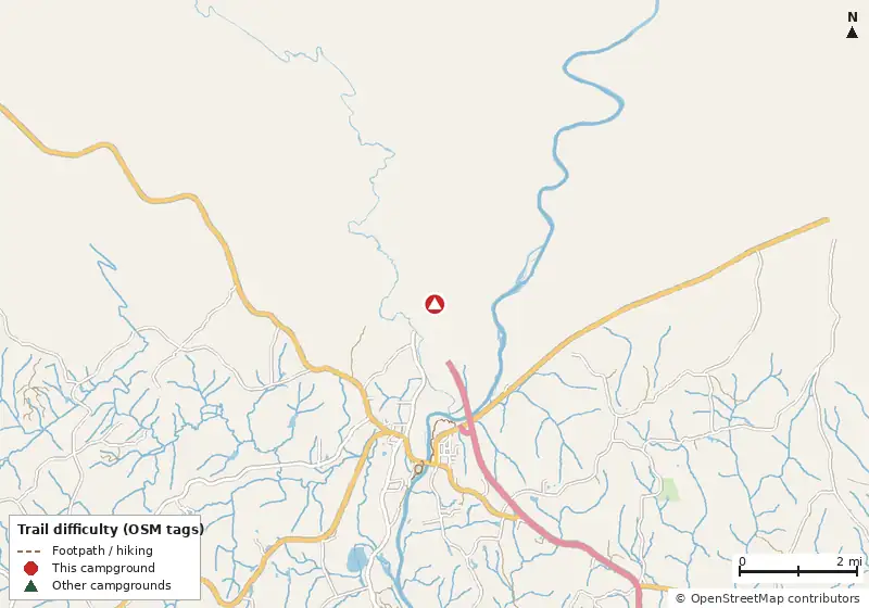 Map of roads, water and trails within about 5 miles of Chattahoochee RV Park