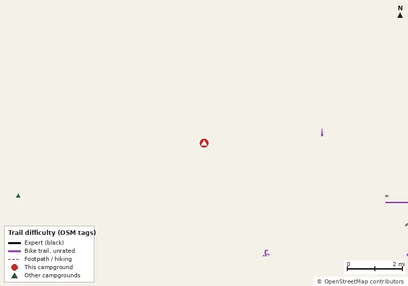 Map of roads, water and trails within about 5 miles of Creek Side Meadow, with bike trails colored by their OpenStreetMap difficulty tags