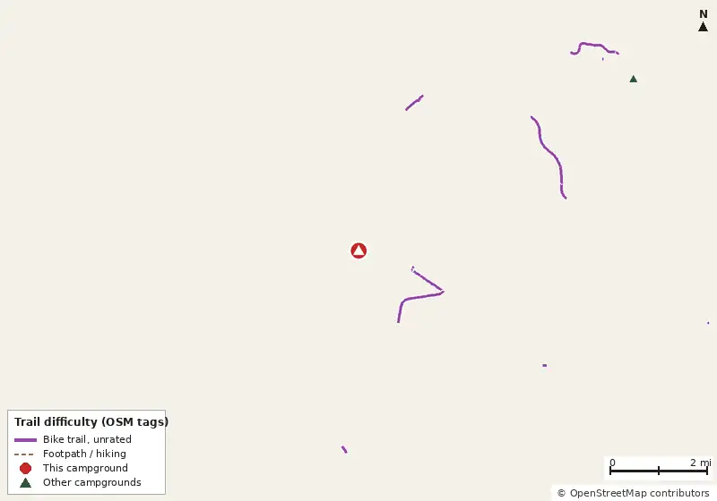 Map of roads, water and trails within about 5 miles of CreekFire RV Resort, with bike trails colored by their OpenStreetMap difficulty tags