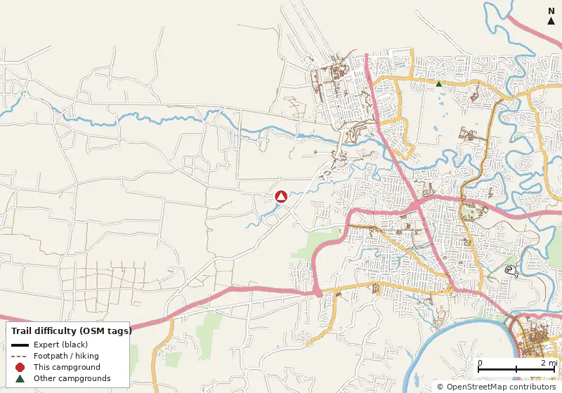 Map of roads, water and trails within about 5 miles of Destiny Parks and Pavillions, with bike trails colored by their OpenStreetMap difficulty tags