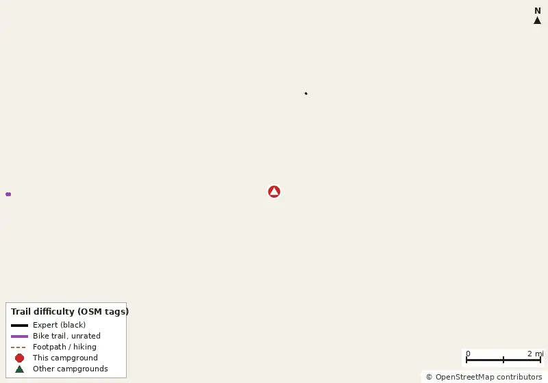 Map of roads, water and trails within about 5 miles of Encore Highland Woods RV Resort, with bike trails colored by their OpenStreetMap difficulty tags