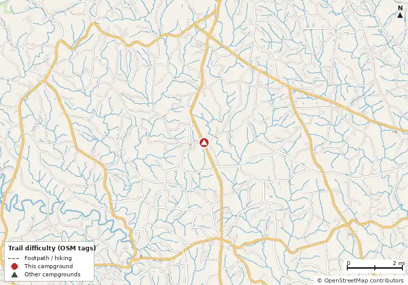 Map of roads, water and trails within about 5 miles of Goldstar RV Resort