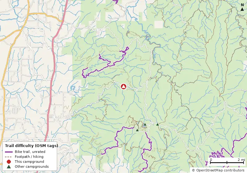 Map of roads, water and trails within about 5 miles of Hickey Gap Forest Service Camping Area, with bike trails colored by their OpenStreetMap difficulty tags