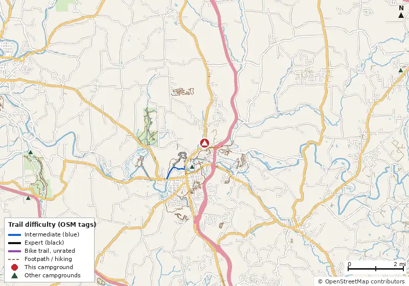 Map of roads, water and trails within about 5 miles of Hufnagel & Majors Inc RV Sales, with bike trails colored by their OpenStreetMap difficulty tags