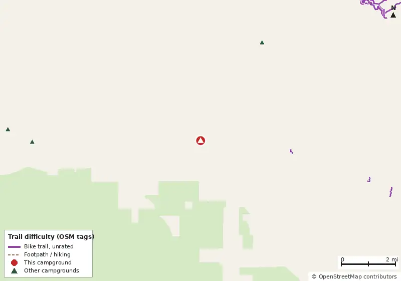 Map of roads, water and trails within about 5 miles of Lakeside RV Travel Park, with bike trails colored by their OpenStreetMap difficulty tags