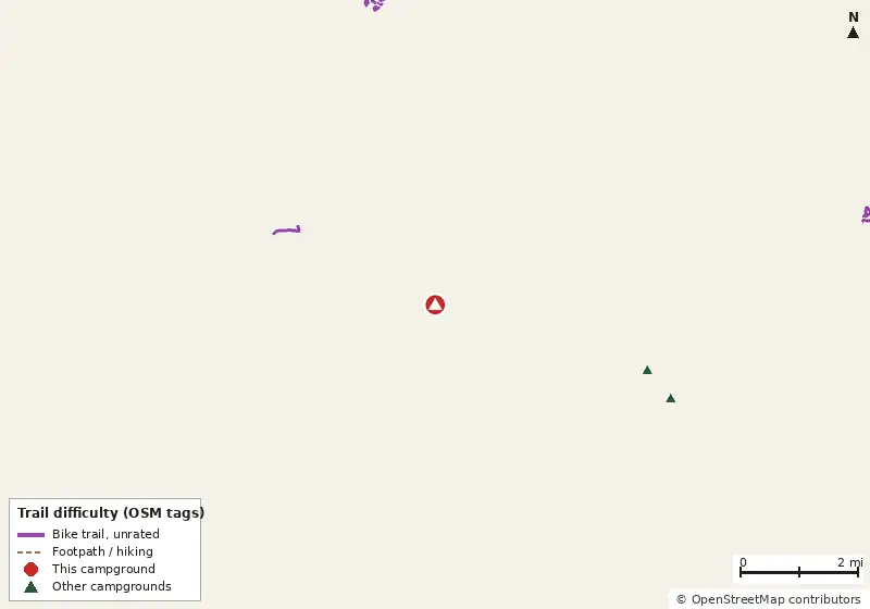Map of roads, water and trails within about 5 miles of Leisure Lakes RV Park, with bike trails colored by their OpenStreetMap difficulty tags