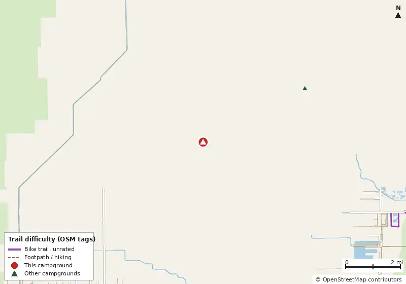 Map of roads, water and trails within about 5 miles of Miami Everglades RV Resort, with bike trails colored by their OpenStreetMap difficulty tags