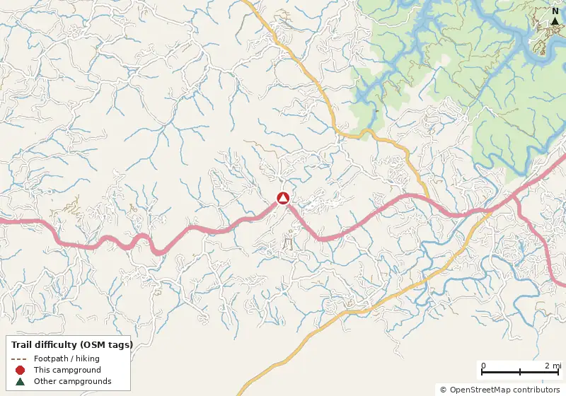 Map of roads, water and trails within about 5 miles of Persimmon Creek RV Park