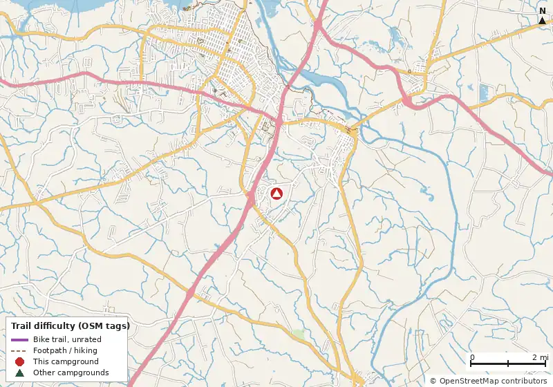 Map of roads, water and trails within about 5 miles of RV Resort at Carolina Crossroads, with bike trails colored by their OpenStreetMap difficulty tags