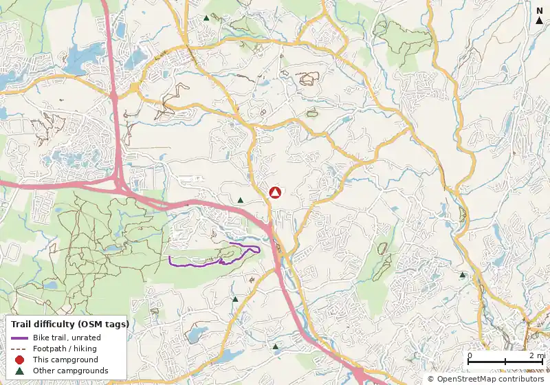Map of roads, water and trails within about 5 miles of Scotrun RV Resort, with bike trails colored by their OpenStreetMap difficulty tags