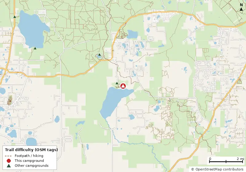 Map of roads, water and trails within about 5 miles of Sioux