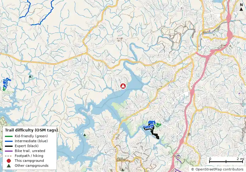 Map of roads, water and trails within about 5 miles of Sweetwater Campground, with bike trails colored by their OpenStreetMap difficulty tags