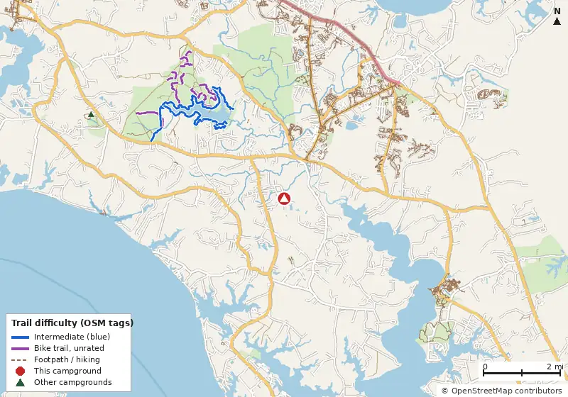 Map of roads, water and trails within about 5 miles of Take It Easy Campground, with bike trails colored by their OpenStreetMap difficulty tags