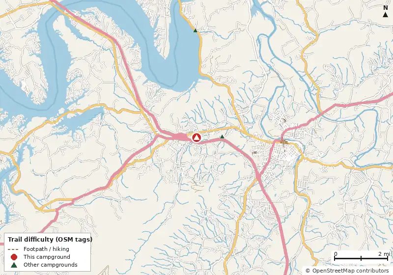 Map of roads, water and trails within about 5 miles of Tana-See Campground