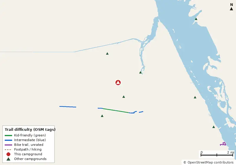 Map of roads, water and trails within about 5 miles of Tree Frog Camp, with bike trails colored by their OpenStreetMap difficulty tags