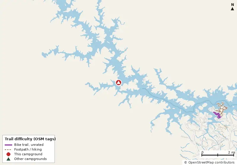 Map of roads, water and trails within about 5 miles of Tugaloo State Park Campground, with bike trails colored by their OpenStreetMap difficulty tags