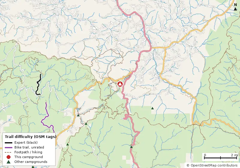 Map of roads, water and trails within about 5 miles of Vogel State Park Campground, with bike trails colored by their OpenStreetMap difficulty tags