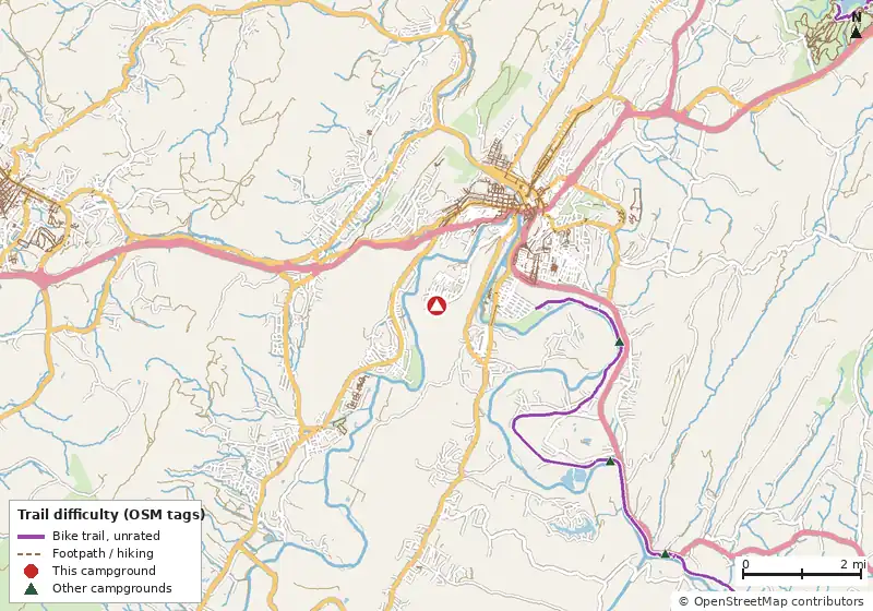 Map of roads, water and trails within about 5 miles of WV House, with bike trails colored by their OpenStreetMap difficulty tags
