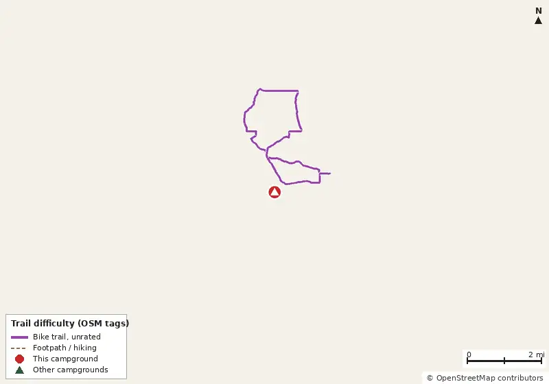 Map of roads, water and trails within about 5 miles of Yates Campsite, with bike trails colored by their OpenStreetMap difficulty tags