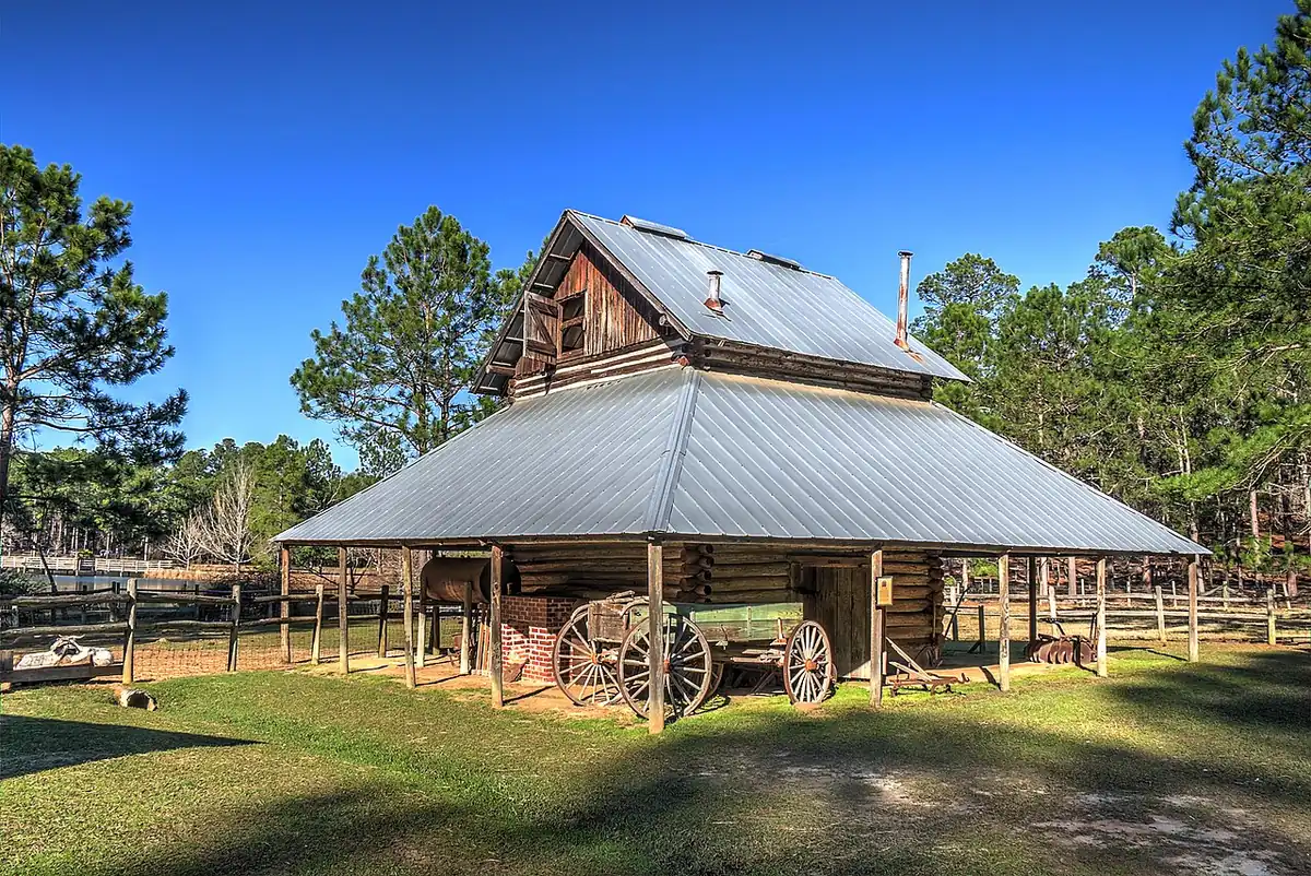 General Coffee State Park: Kirkland Tobacco Barn
